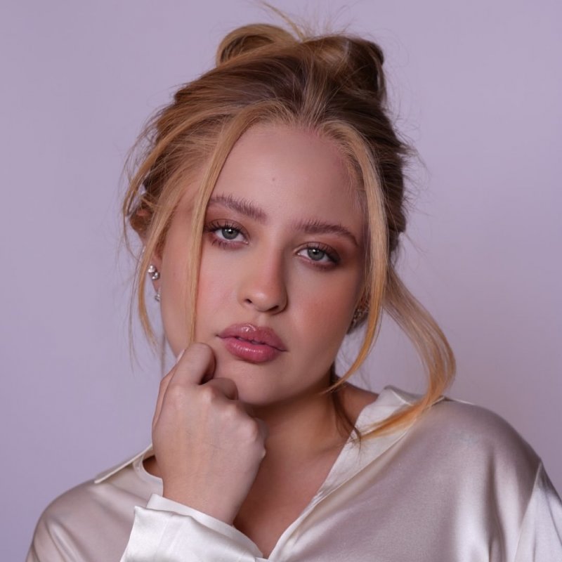 Mari Fernandez